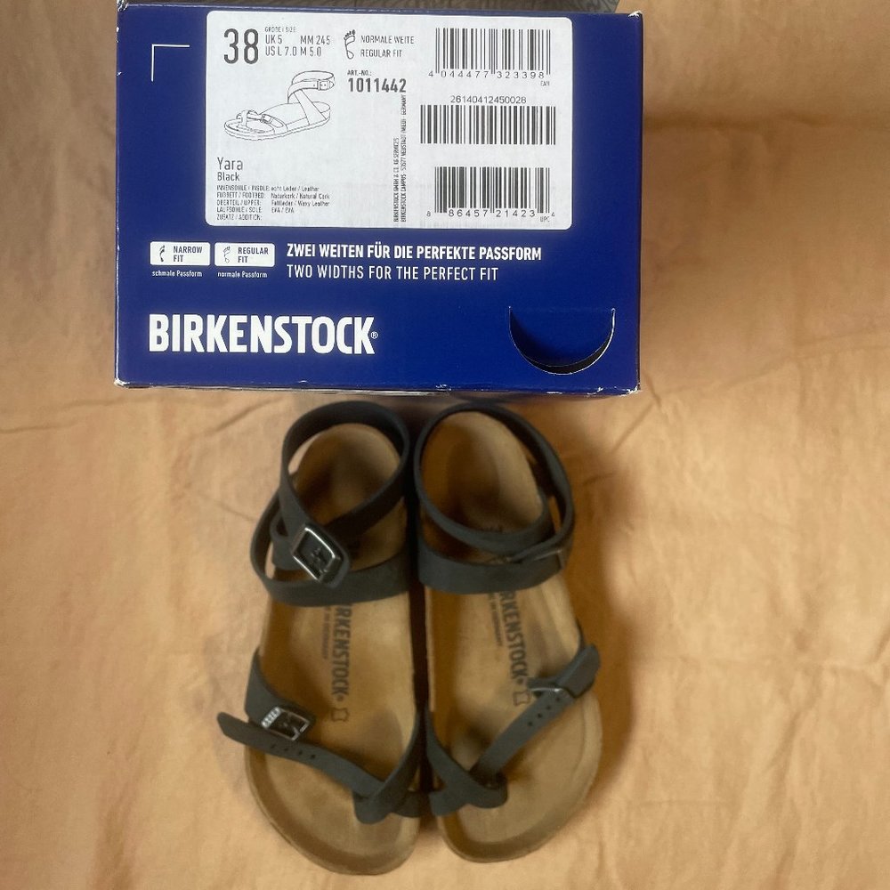 Birkenstock | NWT Leather Yara Sandal | Black | Sz 38 / US 7